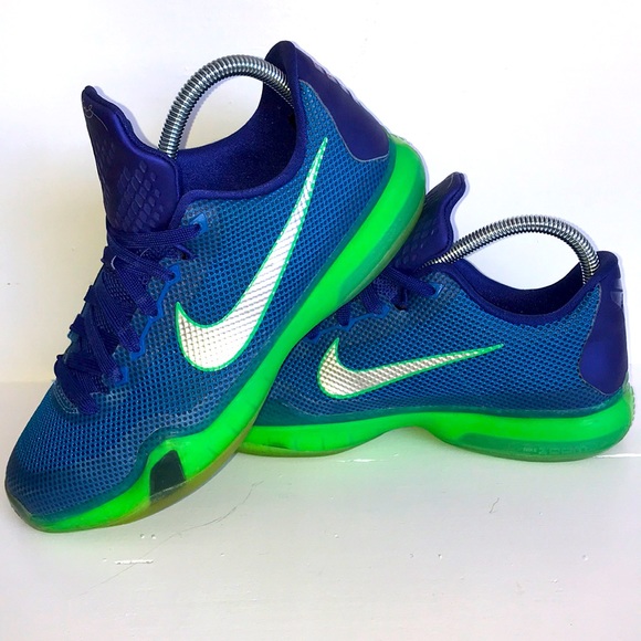 Nike Other - Nike Kobe X Emerald City 6Y